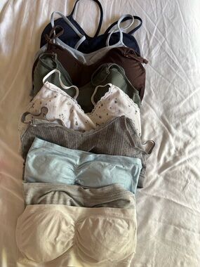 Nautica Laura Ashley Mixed Sports Bralette 9 pcs  Size Medium 34B